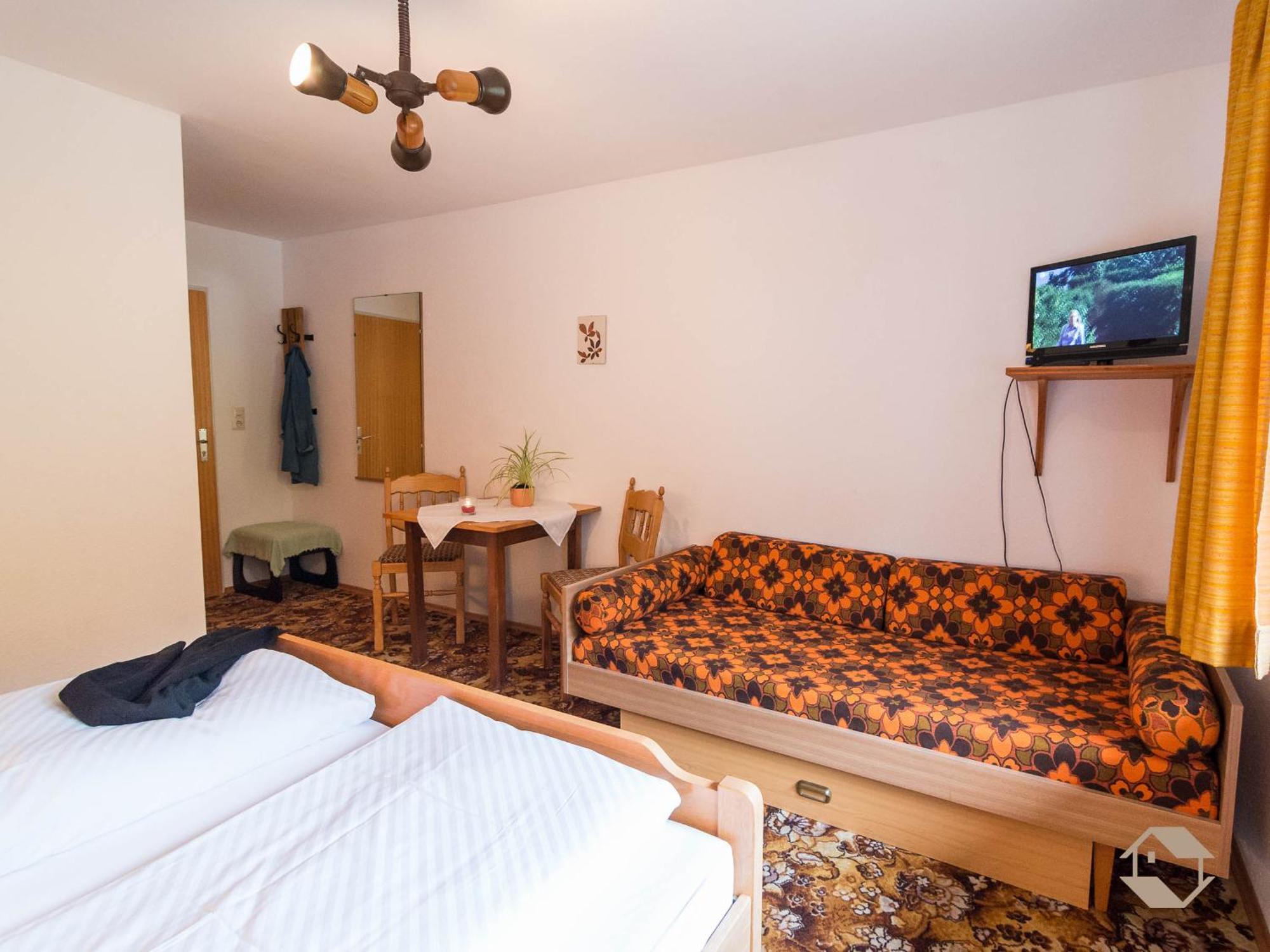 Enri Theater & Pension Bruderhaus Altensteig Δωμάτιο φωτογραφία